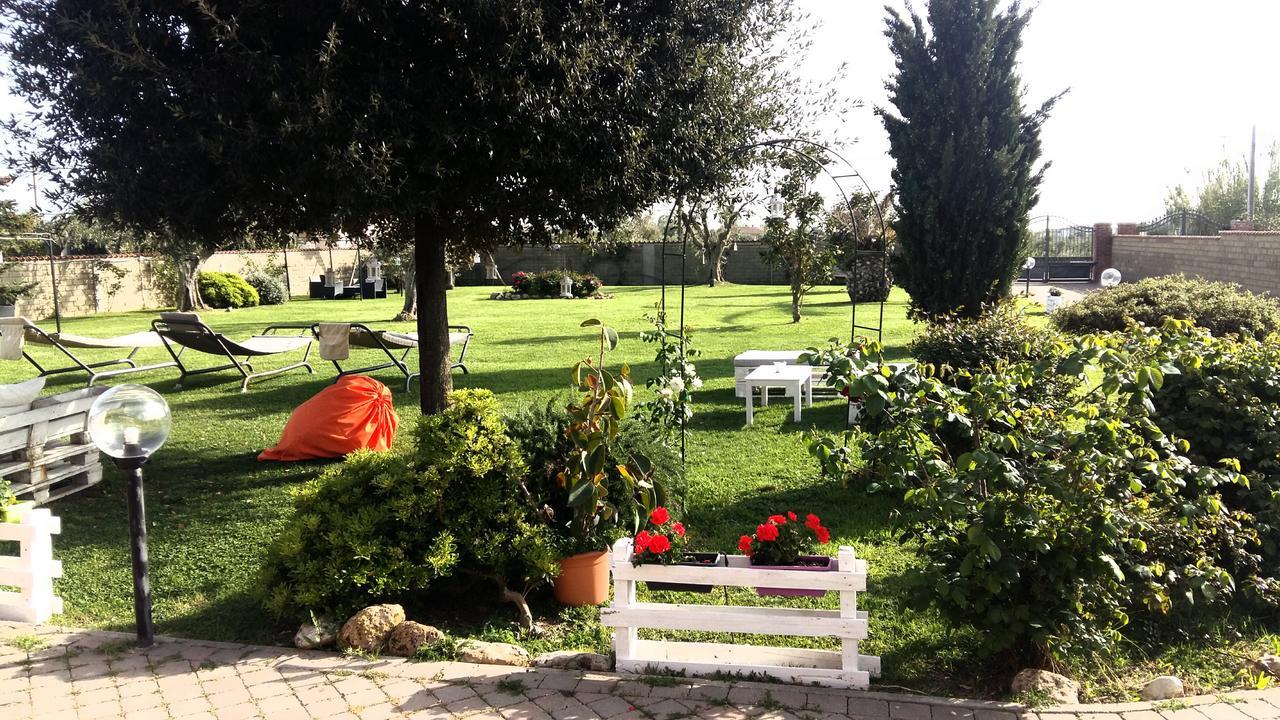 Villa Elegance Ladispoli Eksteriør bilde