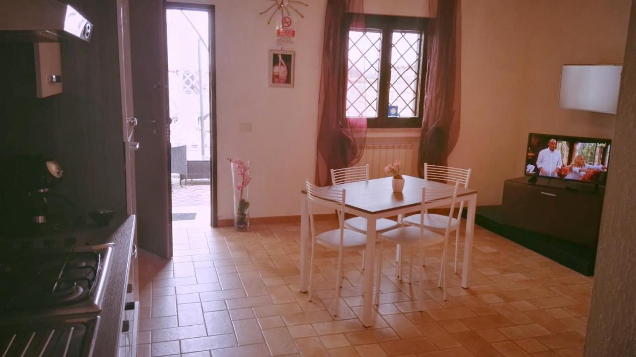 Villa Elegance Ladispoli Eksteriør bilde